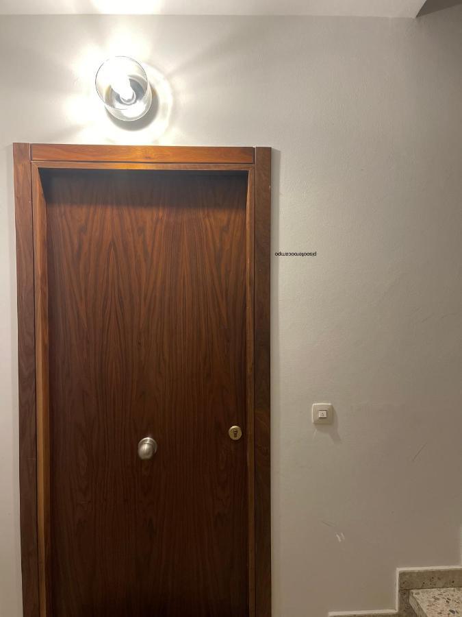 Piso Otero Ocampo, En El Centro De Sanxenxo Apartment Понтеведра Екстериор снимка