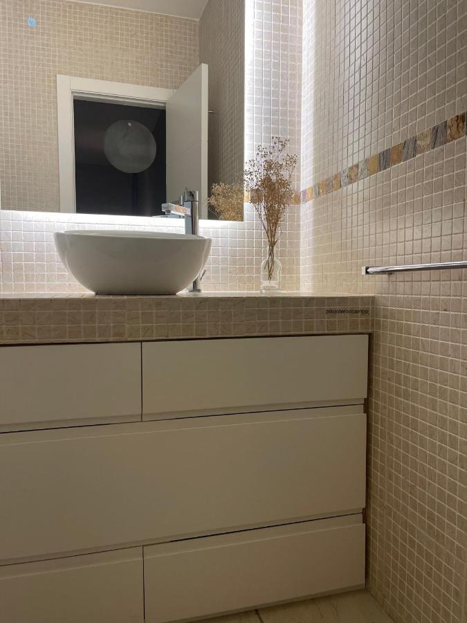 Piso Otero Ocampo, En El Centro De Sanxenxo Apartment Понтеведра Екстериор снимка